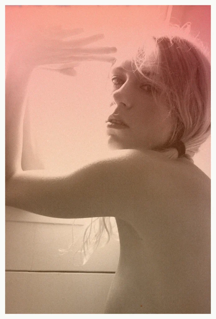 Annemarie (64 x 94 cm) © Sander Steins