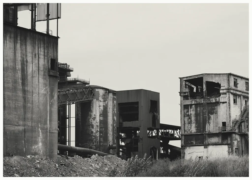 Construct Destruct (124 x 94 cm) © Sander Steins