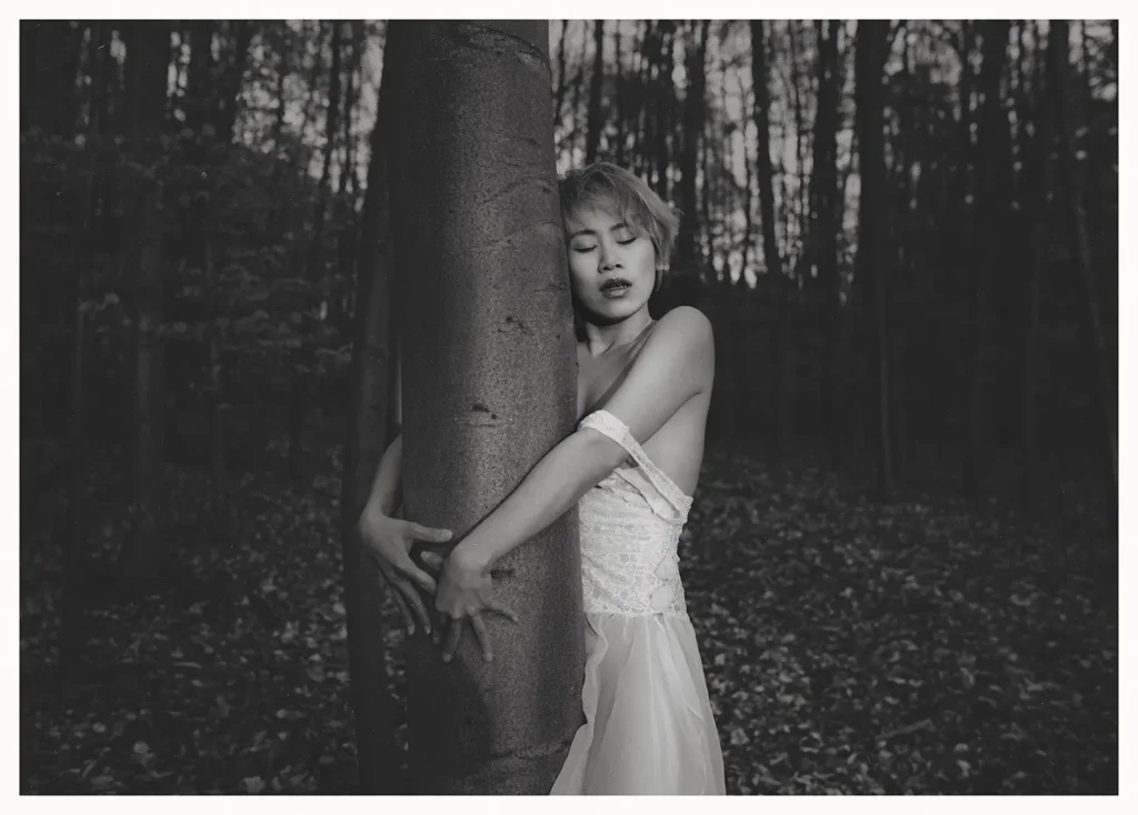 Yiting (124 x 84 cm) © Sander Steins